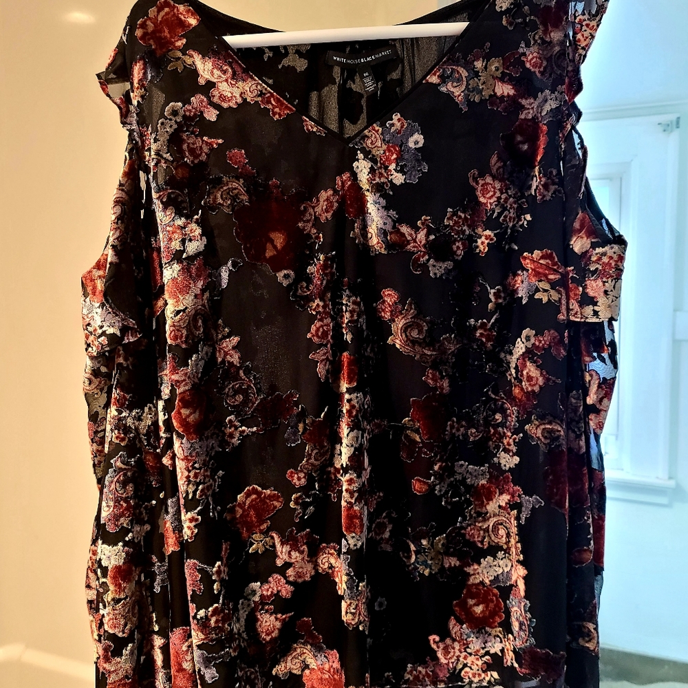 WHBM Long Sleeve Cold Shoulder Top size 16